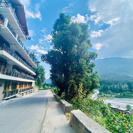 Hotel Hollywood Vibes #Riverview #Premium Rooms #Prime Location #Most Awarded #Parking #Top Rated #Open Terrace #Lawn #Best Selling Hotel In Manali Kültér fotó
