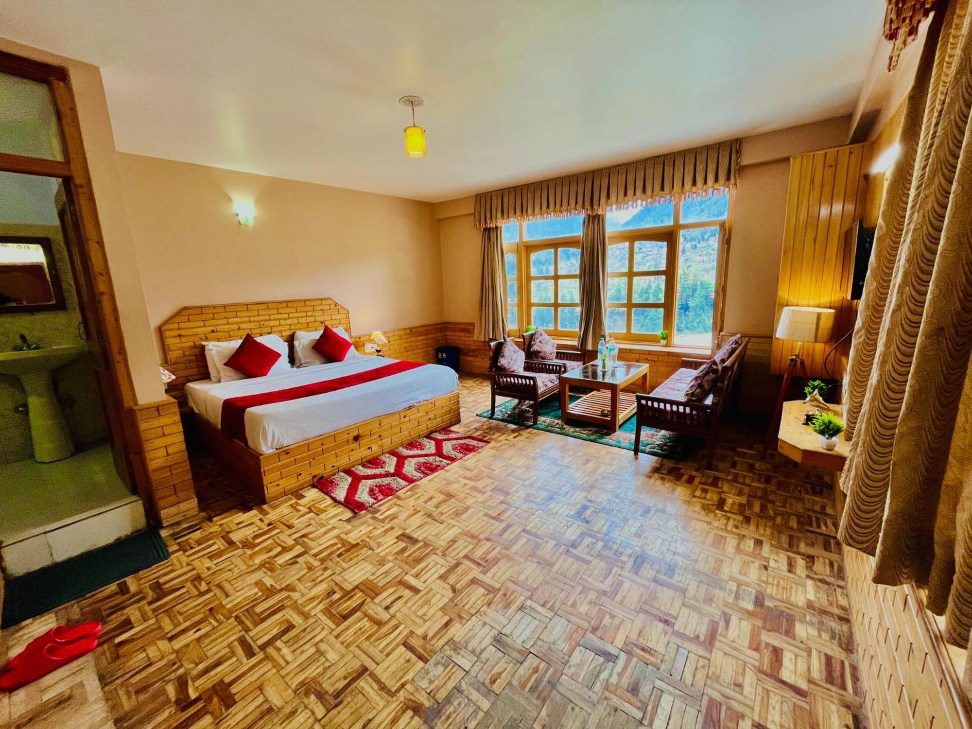 Hotel Hollywood Vibes #Riverview #Premium Rooms #Prime Location #Most Awarded #Parking #Top Rated #Open Terrace #Lawn #Best Selling Hotel In Manali Kültér fotó