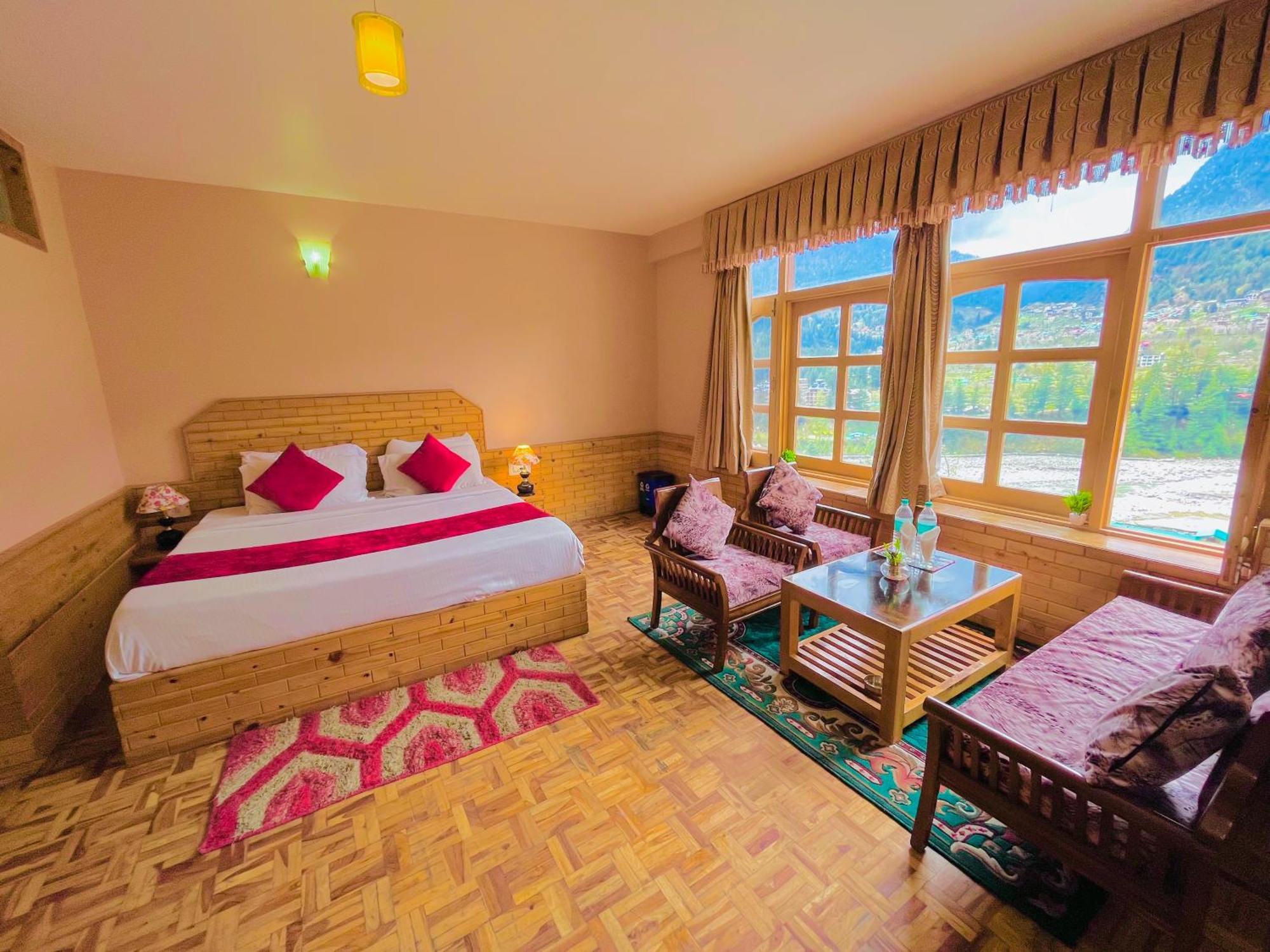 Hotel Hollywood Vibes #Riverview #Premium Rooms #Prime Location #Most Awarded #Parking #Top Rated #Open Terrace #Lawn #Best Selling Hotel In Manali Kültér fotó
