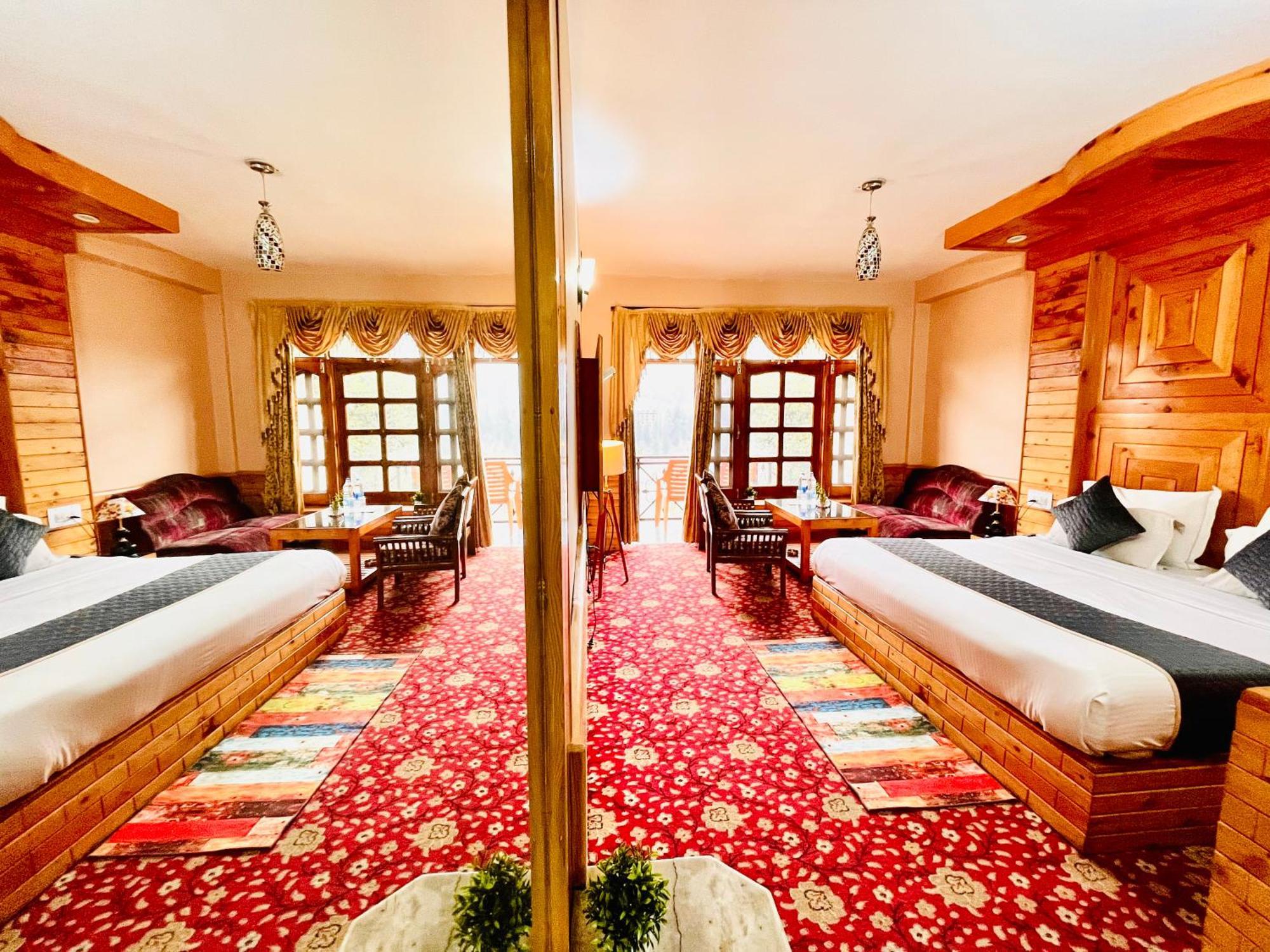 Hotel Hollywood Vibes #Riverview #Premium Rooms #Prime Location #Most Awarded #Parking #Top Rated #Open Terrace #Lawn #Best Selling Hotel In Manali Kültér fotó